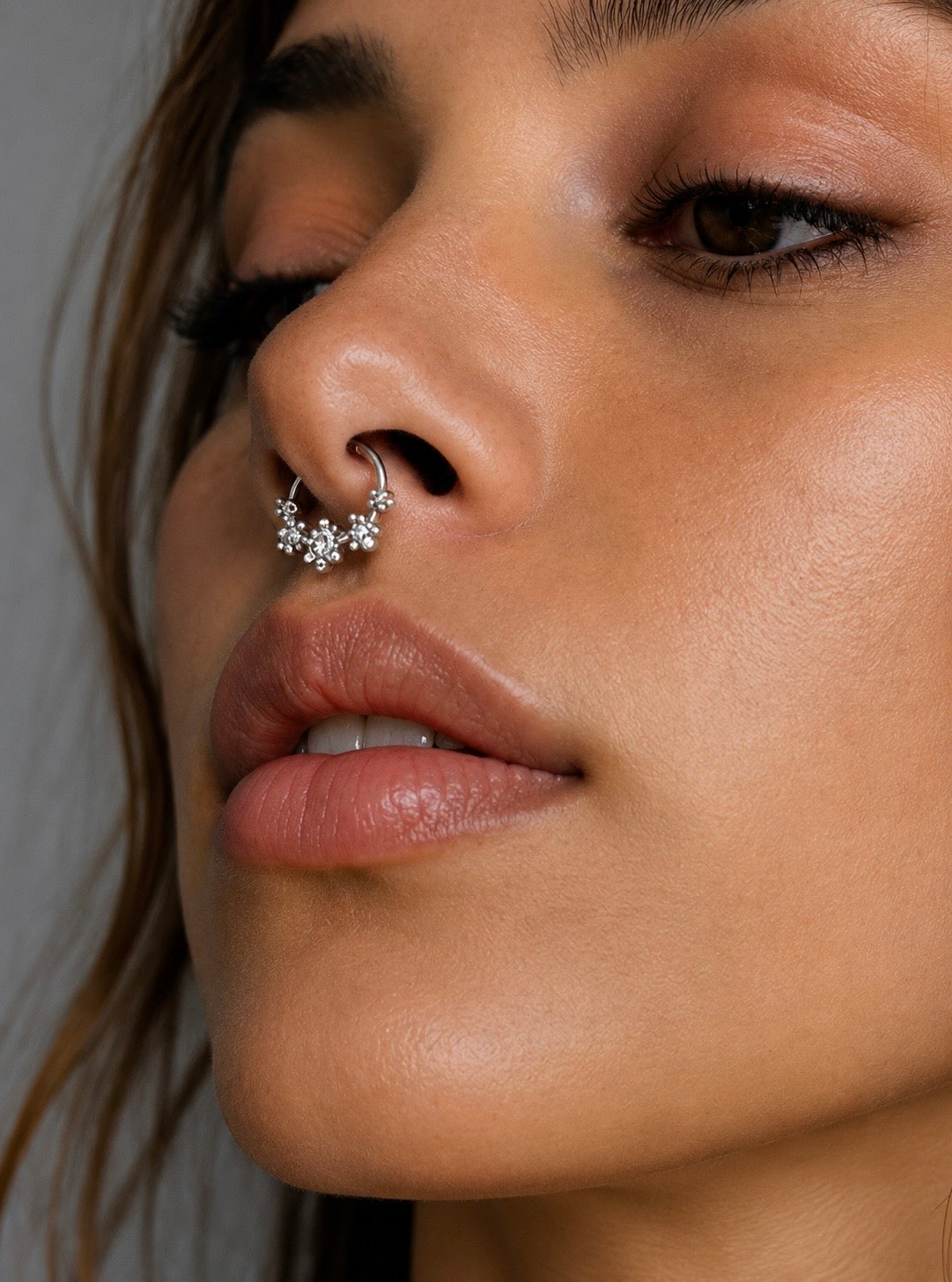 Piercing Fleur Argentée