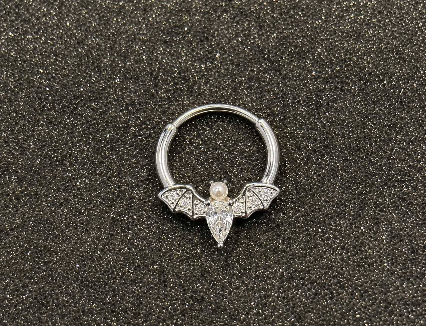 Piercing chauve souris